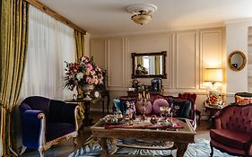 Ateneea Luxury Rooms