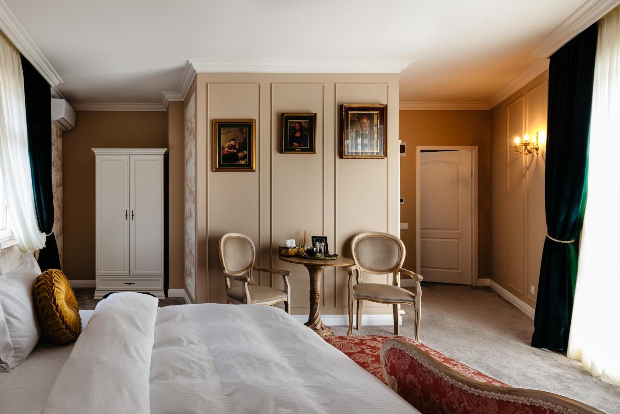 Ateneea Luxury Rooms Cluj-Napoca Extérieur photo