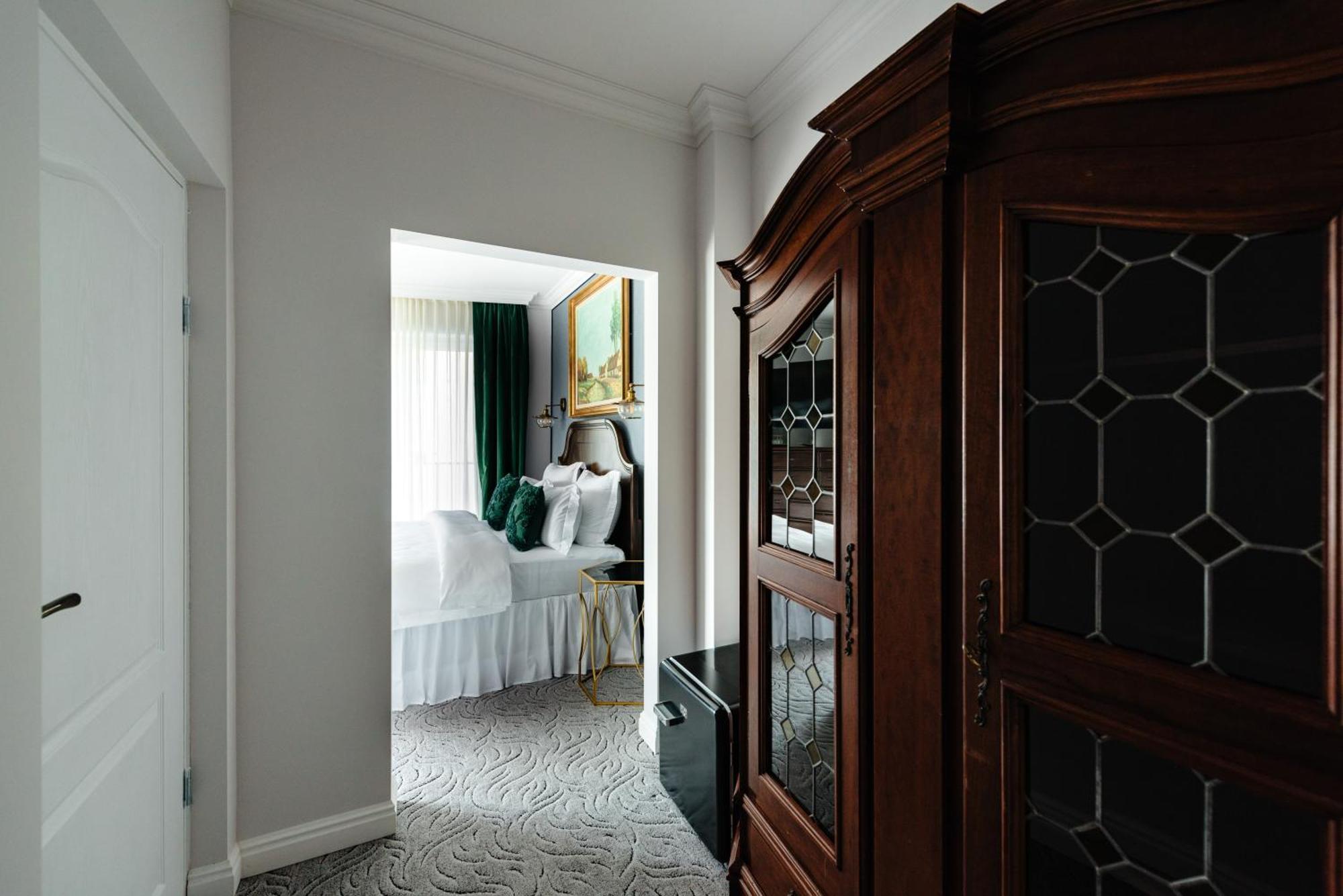 Ateneea Luxury Rooms Cluj-Napoca Extérieur photo