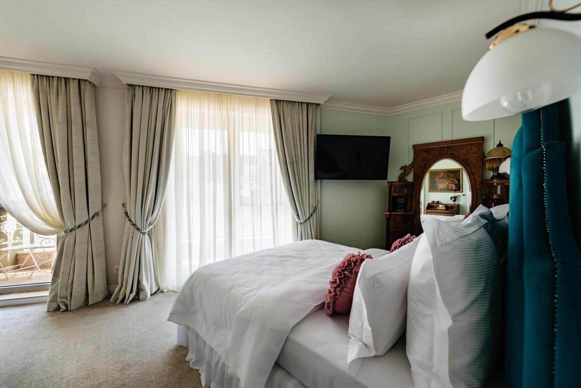 Ateneea Luxury Rooms Cluj-Napoca Extérieur photo