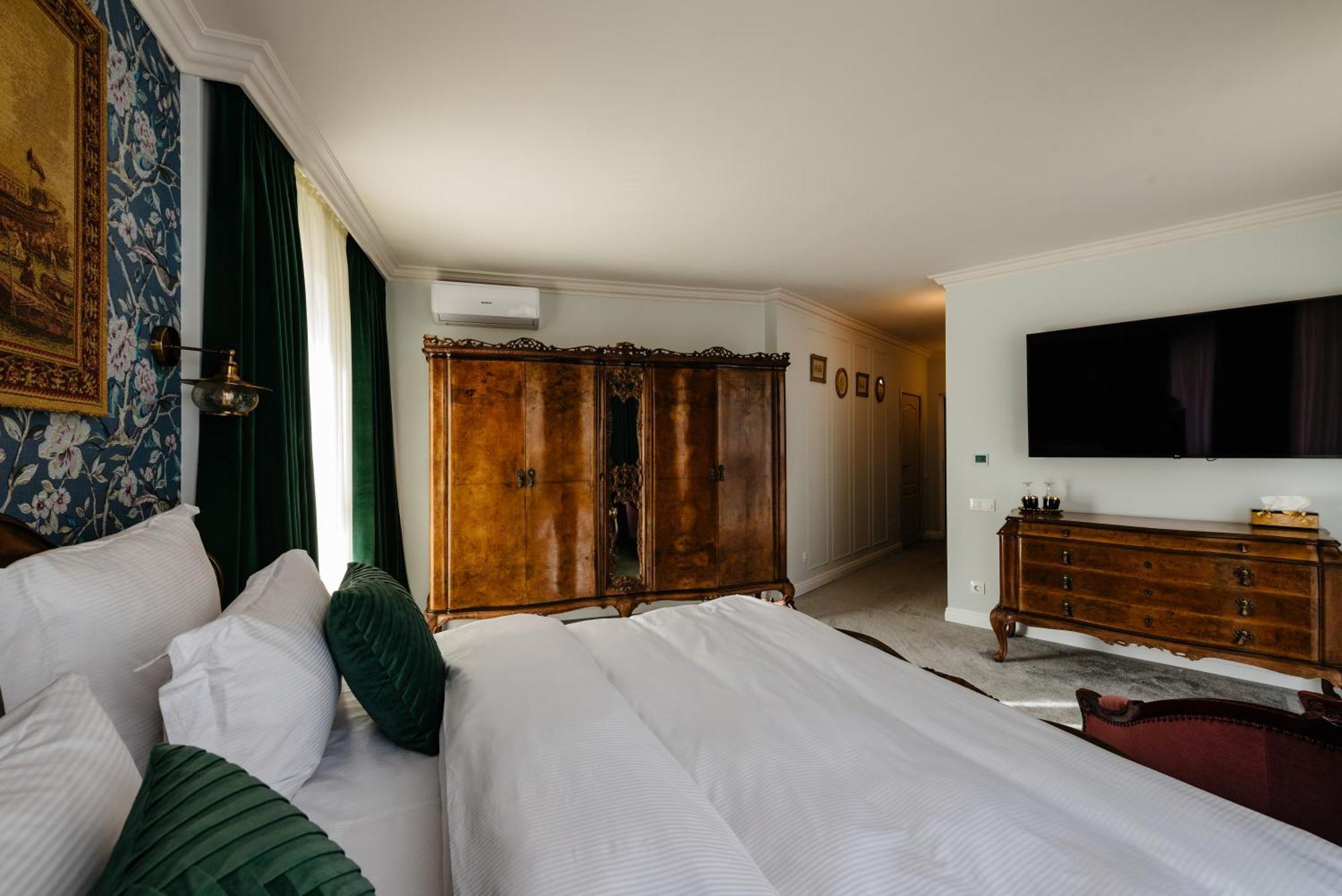 Ateneea Luxury Rooms Cluj-Napoca Extérieur photo