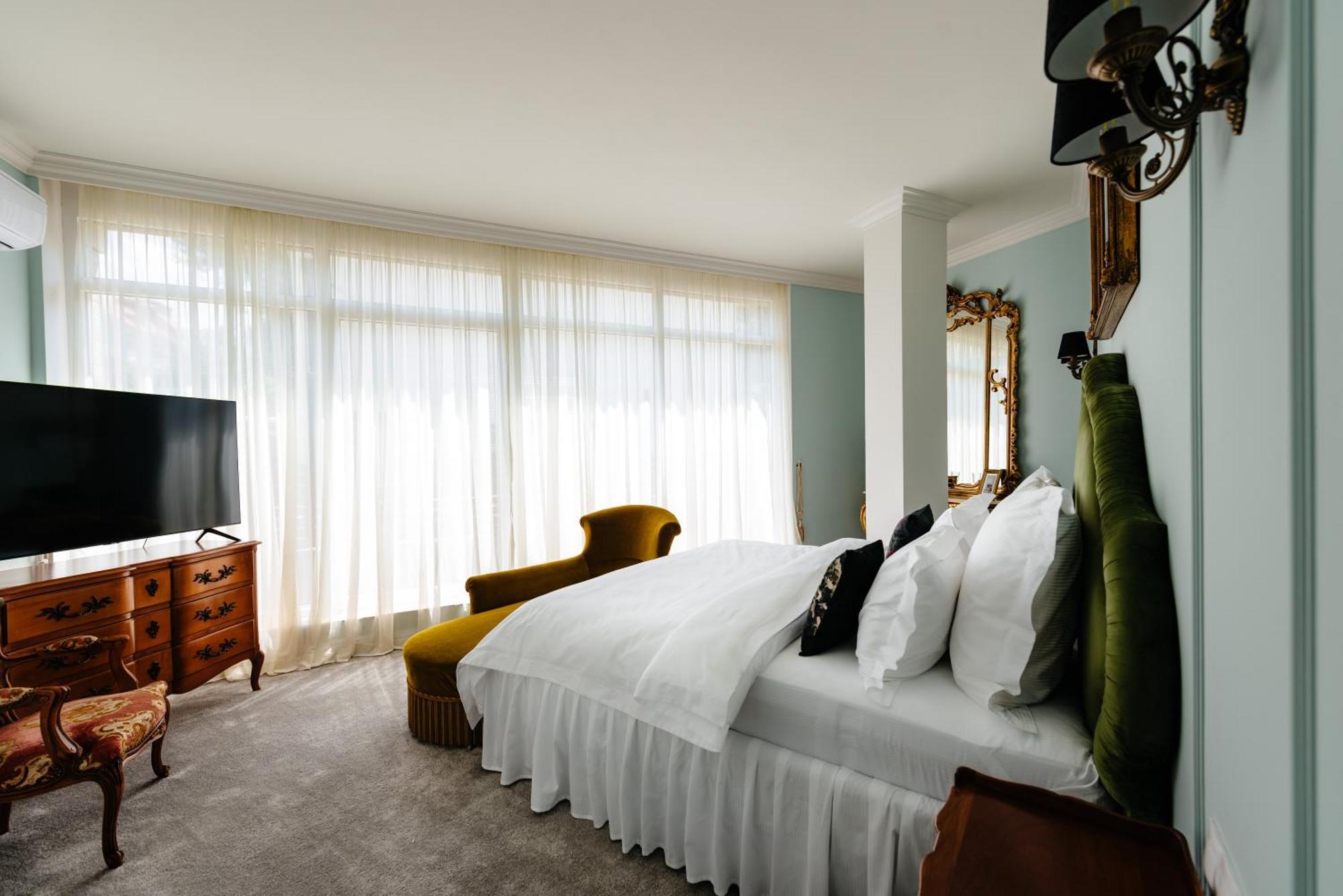 Ateneea Luxury Rooms Cluj-Napoca Extérieur photo